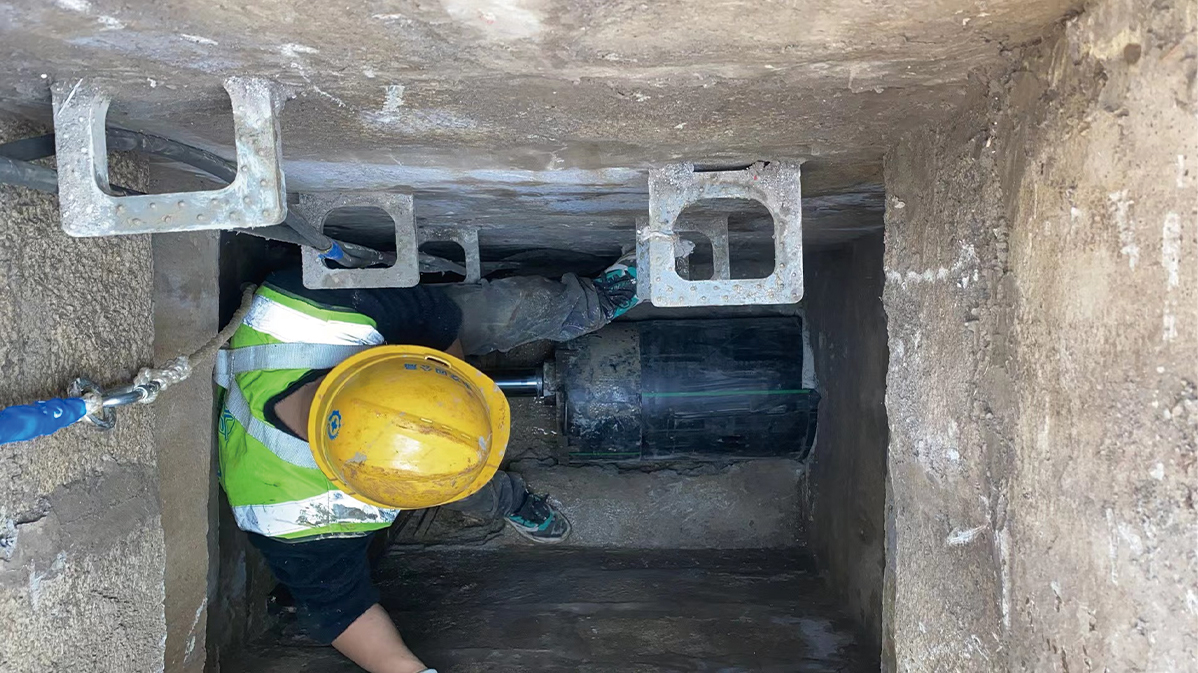 龙圩HDPE短管内衬法